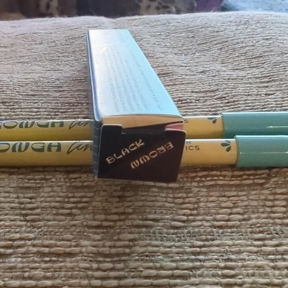 NIB Alamar Conga Dual Eyeliner Set Brown/Black - Picture 3 of 3